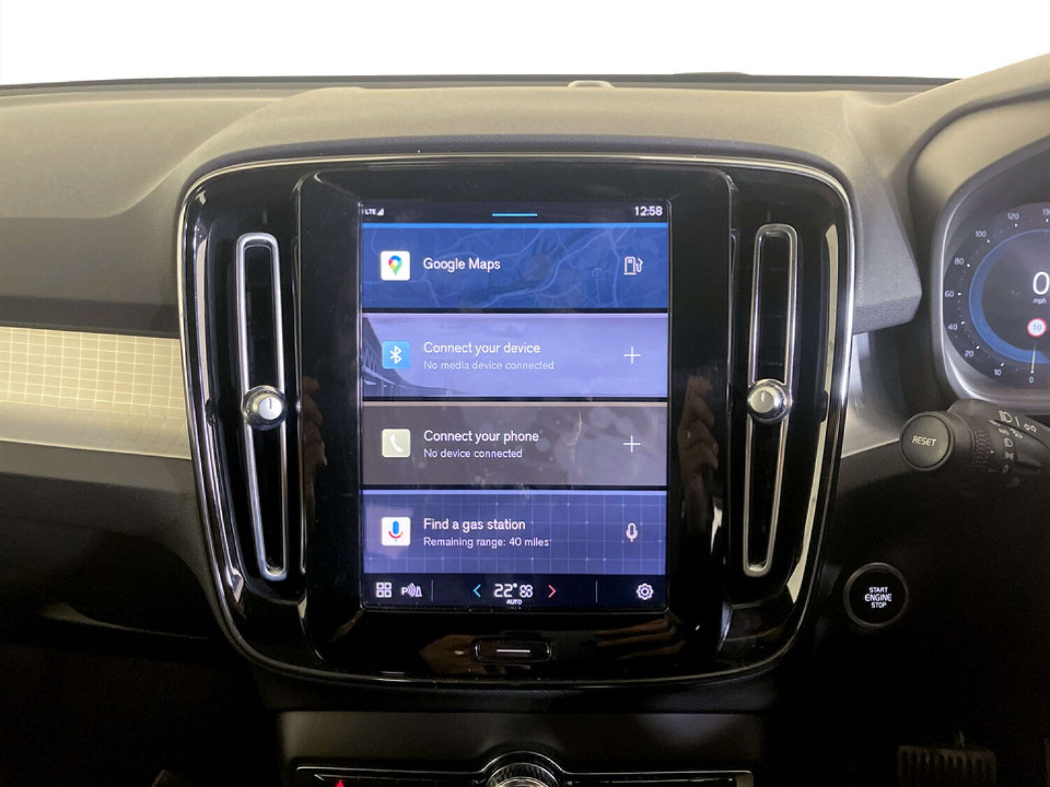 Used Volvo XC40 2022 for sale - 77984316: Photo 24