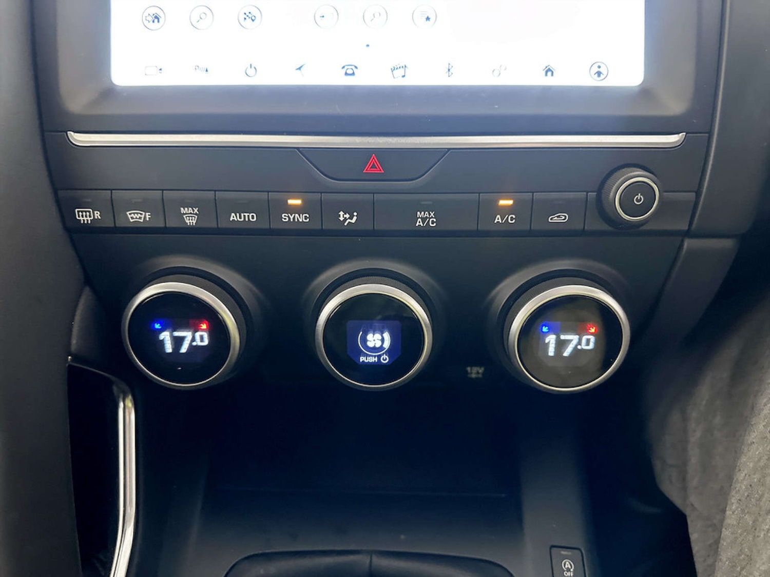 Used Jaguar E-Pace 2019 for sale - 77185434: Photo 24