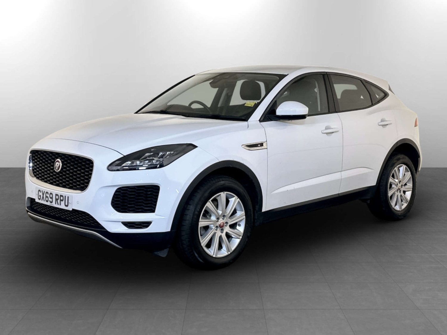 Used Jaguar E-Pace 2019 for sale - 77185434: Photo 6