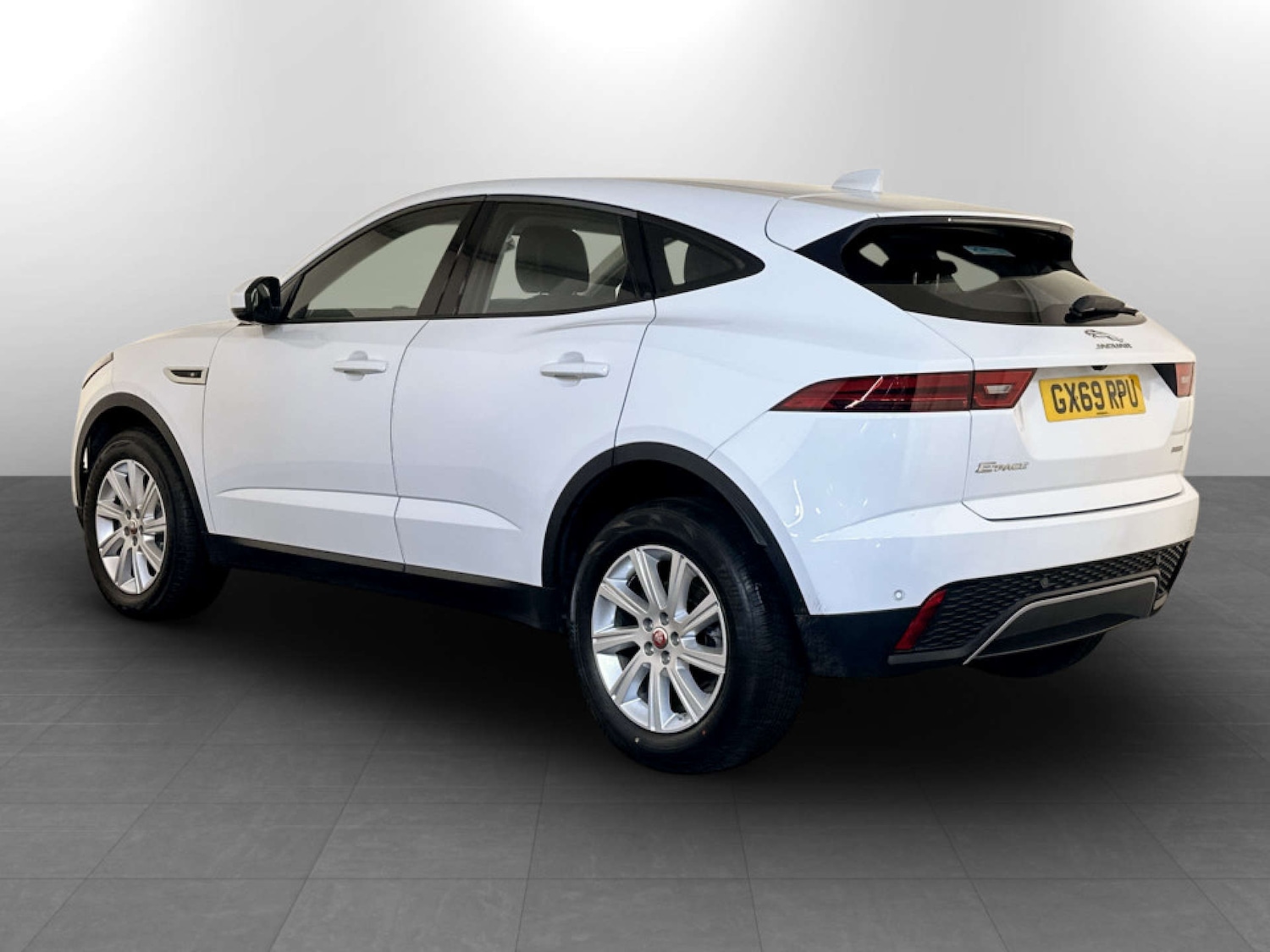 Used Jaguar E-Pace 2019 for sale - 77185434: Photo 8