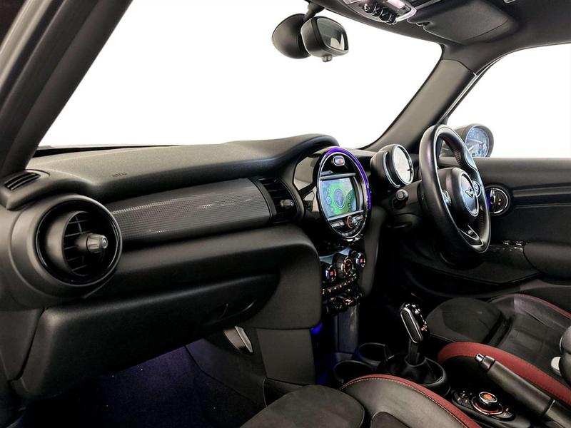 Used MINI Hatch 2019 for sale - 77161091: Photo 12