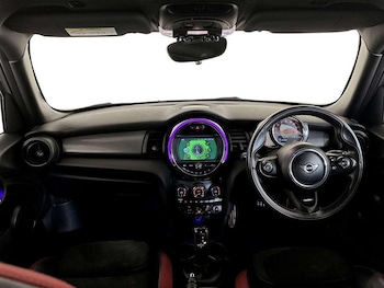 Used MINI Hatch 2019 for sale - 77161091: Photo