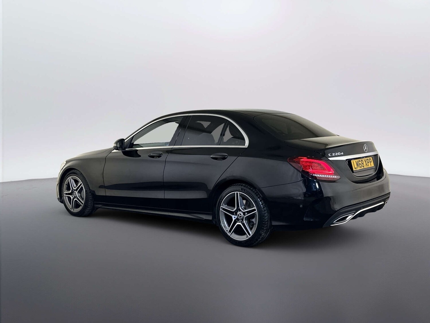 Used Mercedes-Benz C Class 2018 for sale - 78165553: Photo 8