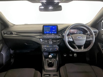 Used Ford Focus 2021 for sale - 75712579: Photo