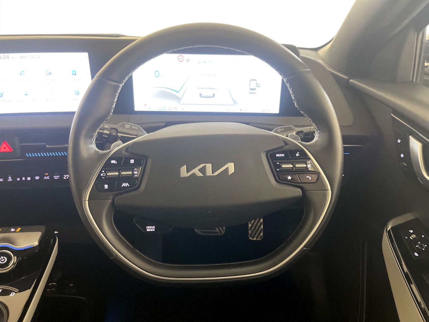 Used Kia EV6 2023 for sale - 77446410: Photo 16