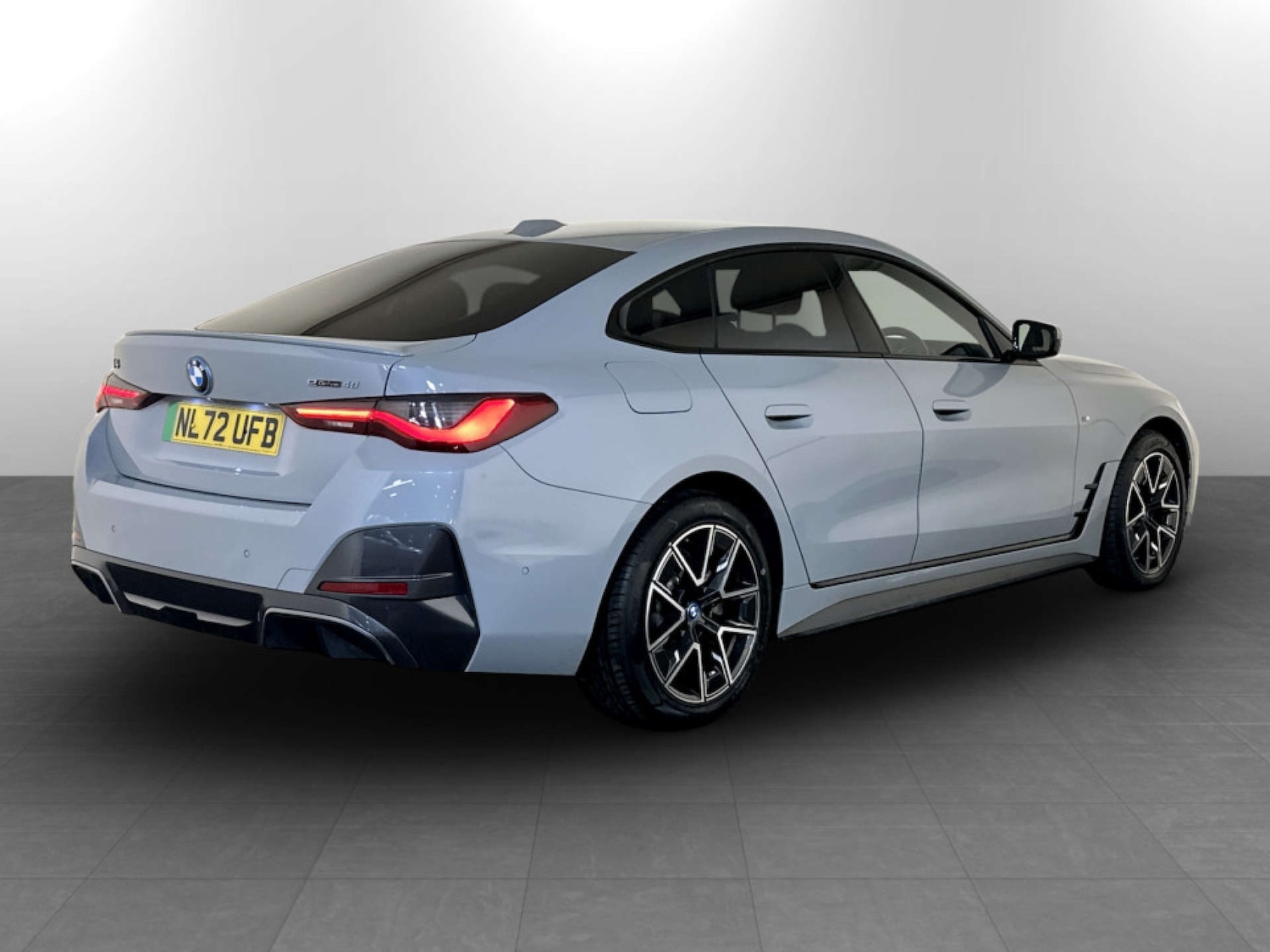 Used BMW i4 2022 for sale - 77185467: Photo 10