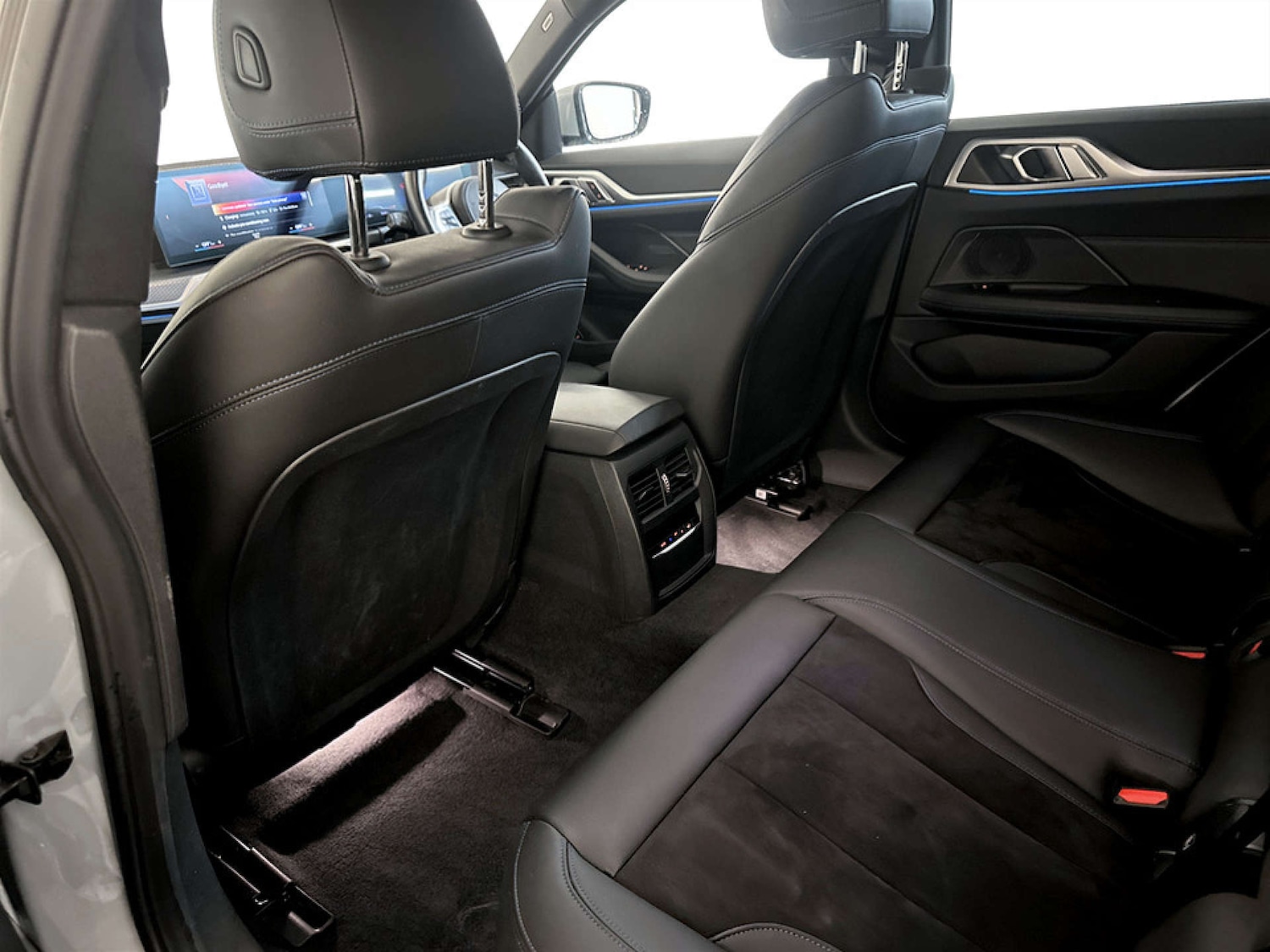 Used BMW i4 2022 for sale - 77185467: Photo 14