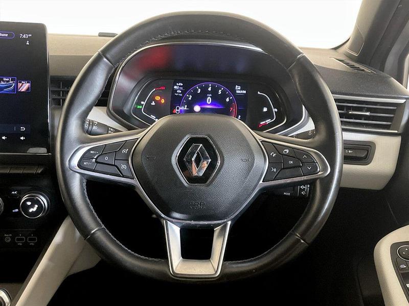 Used Renault Clio 2021 for sale - 76332437: Photo 16