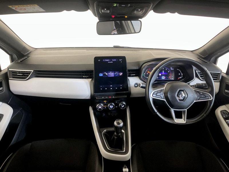 Used Renault Clio 2021 for sale - 76332437: Photo 3