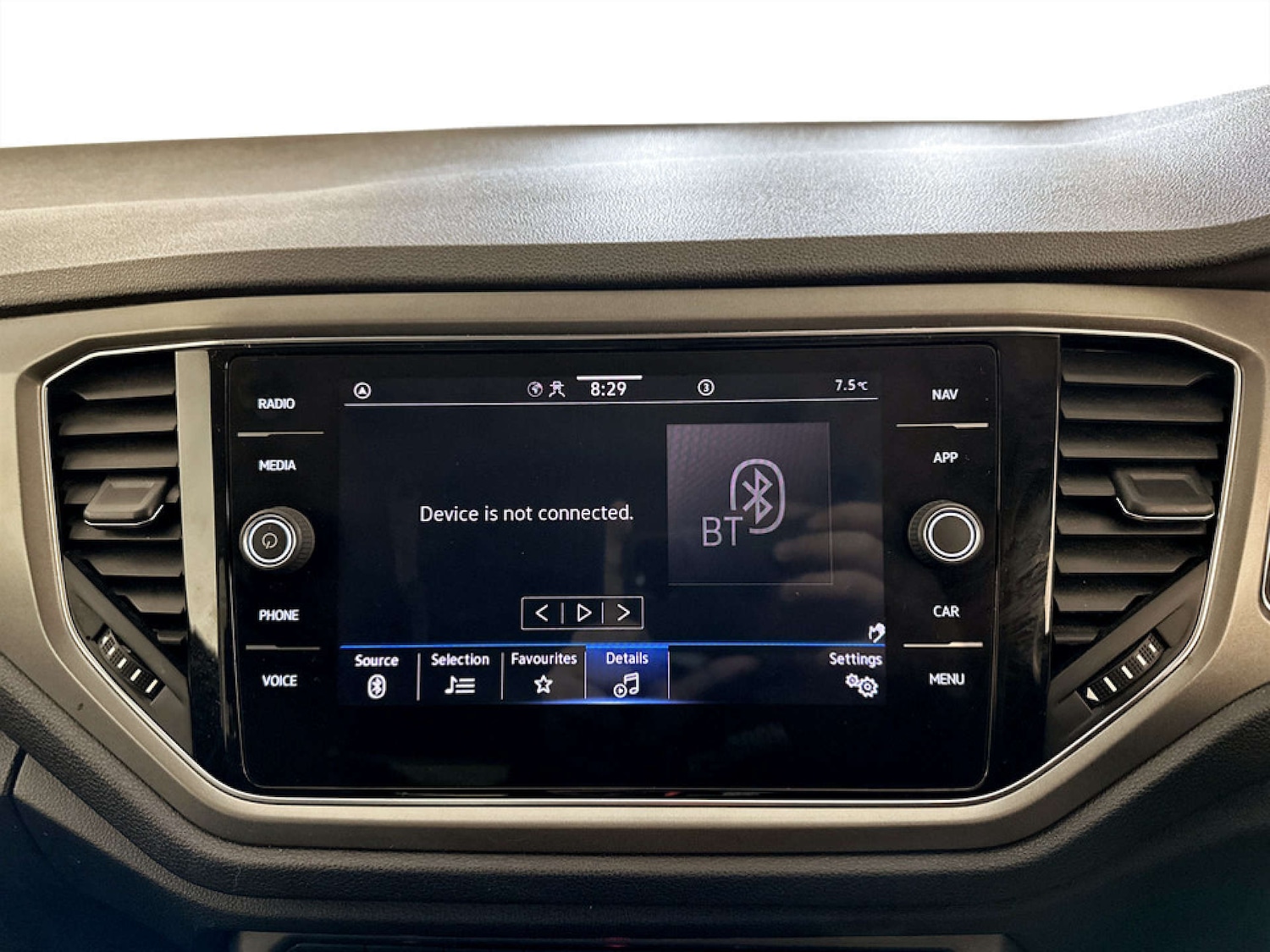 Used Volkswagen T-Roc 2021 for sale - 77643216: Photo 21