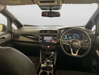 Used Nissan Leaf 2024 for sale - 78570518: Photo