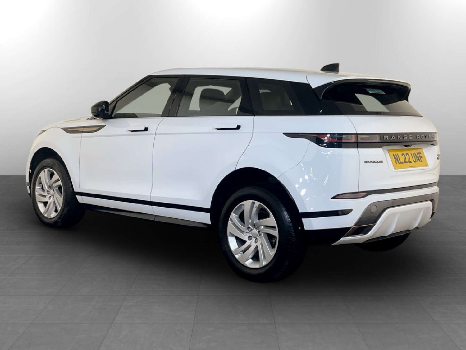 Used Land Rover Range Rover Evoque 2022 for sale - 77617082: Photo 8