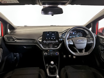 Used Ford Fiesta 2018 for sale - 75555440: Photo
