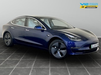 2019 - Standard Range Plus Auto RWD 4dr Automatic