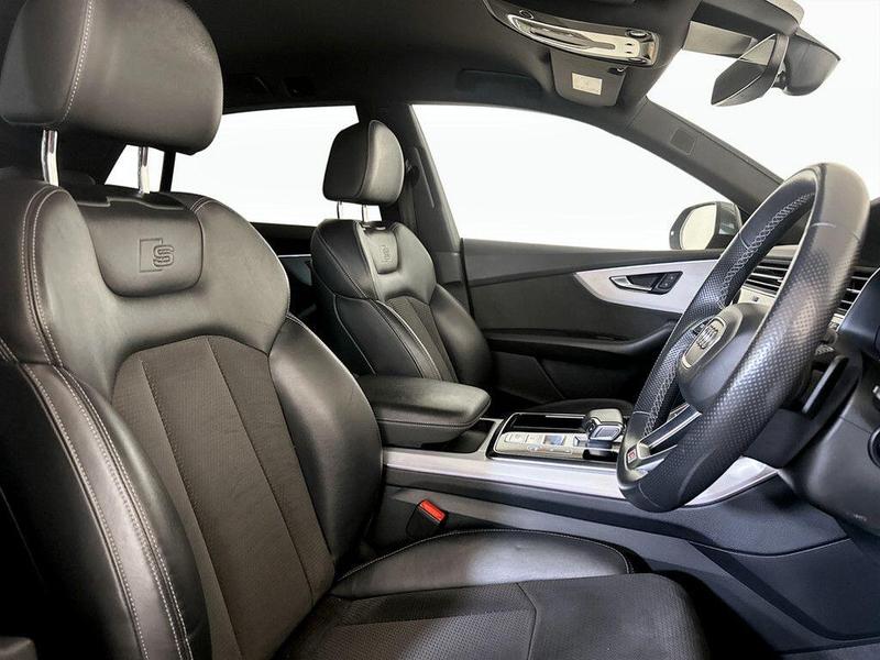 Used Audi Q8 2021 for sale - 76641152: Photo 13