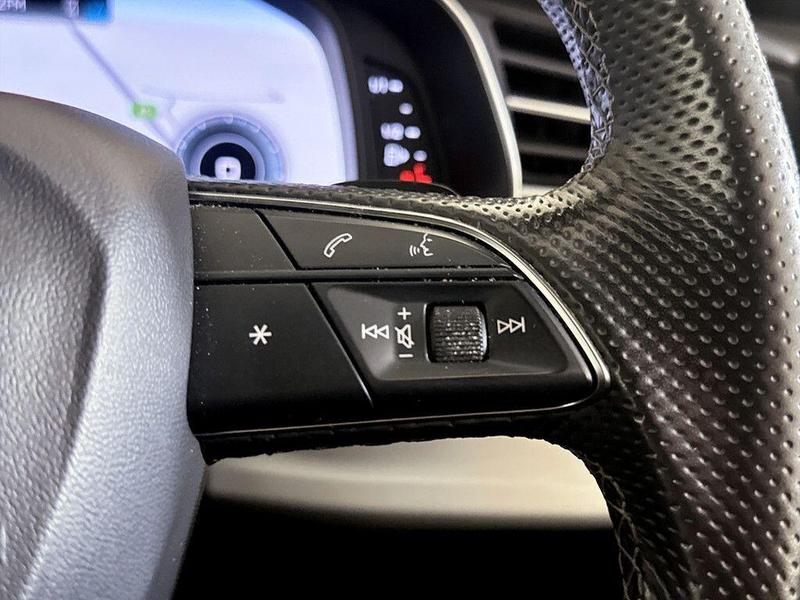 Used Audi Q8 2021 for sale - 76641152: Photo 19