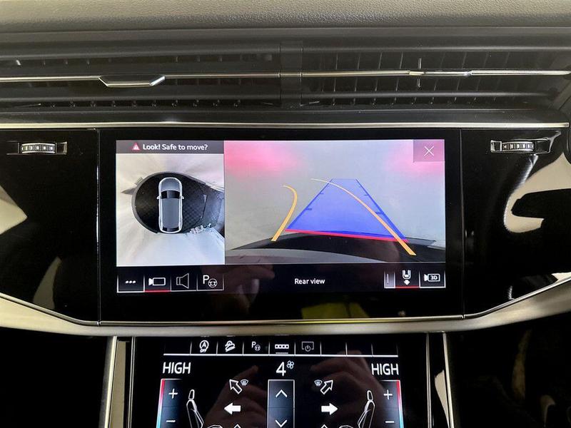 Used Audi Q8 2021 for sale - 76641152: Photo 21