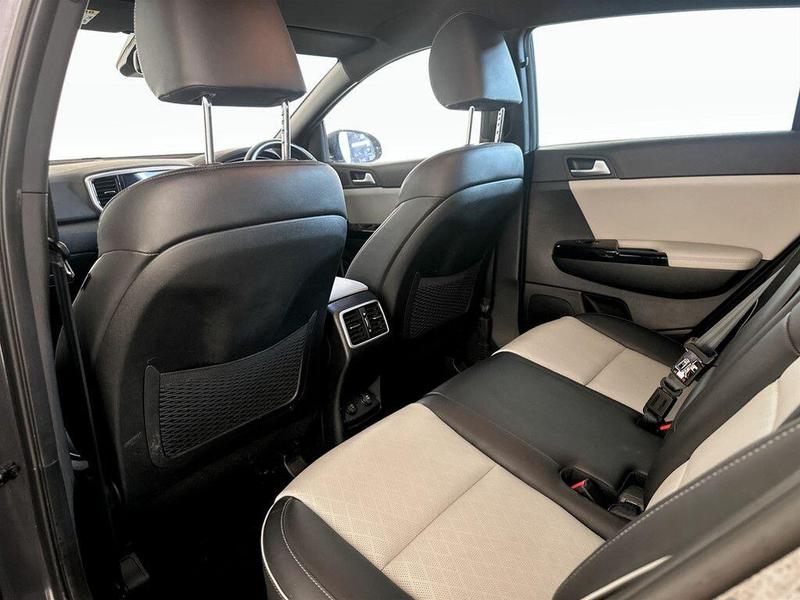 Used Kia Sportage 2021 for sale - 76344451: Photo 14