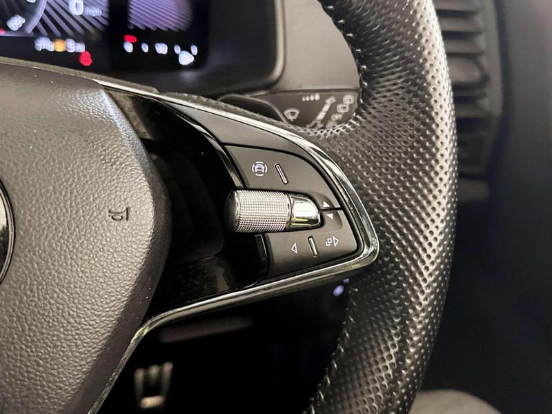 Used Skoda Karoq 2022 for sale - 76862320: Photo 21