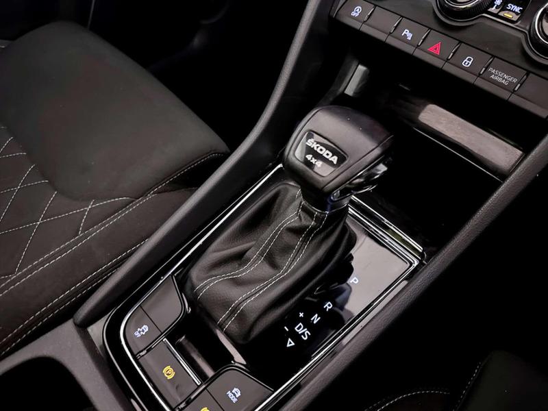 Used Skoda Karoq 2022 for sale - 76862320: Photo 28