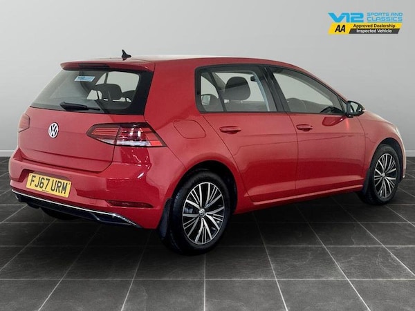 Used Volkswagen Golf 2017 for sale - 76209382: Photo 10