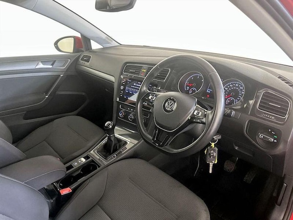 Used Volkswagen Golf 2017 for sale - 76209382: Photo 15