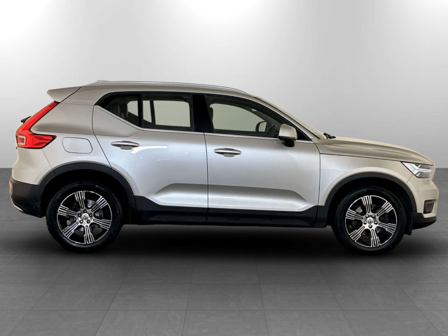 Used Volvo XC40 2018 for sale - 77350543: Photo 11