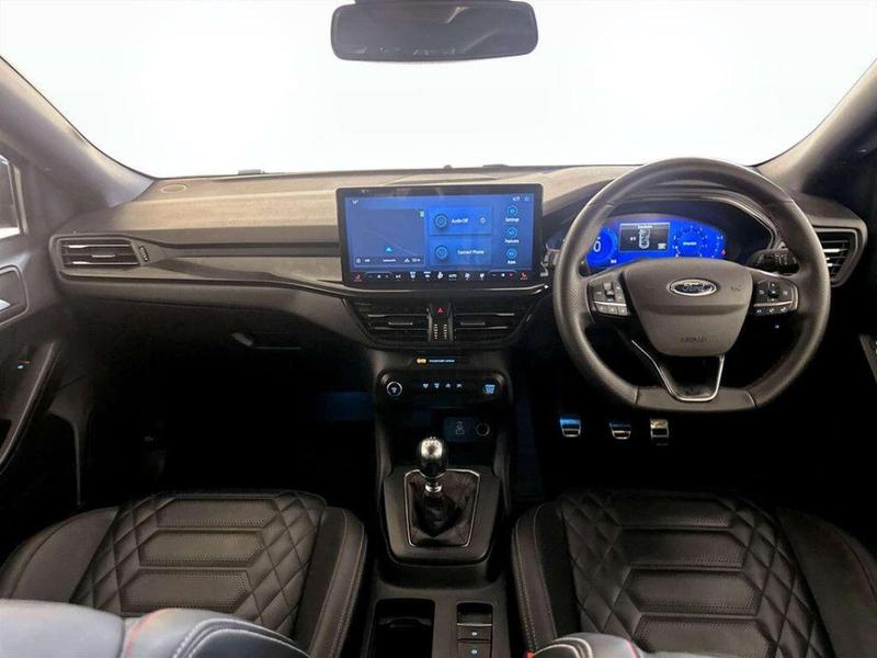 Used Ford Focus 2022 for sale - 76266147: Photo 3