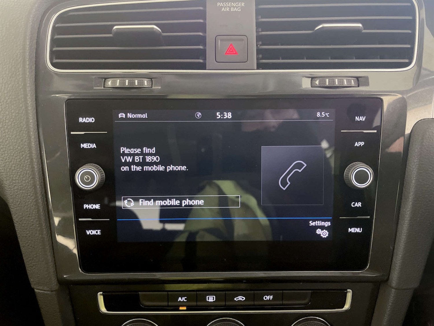 Used Volkswagen Golf 2019 for sale - 77185474: Photo 24