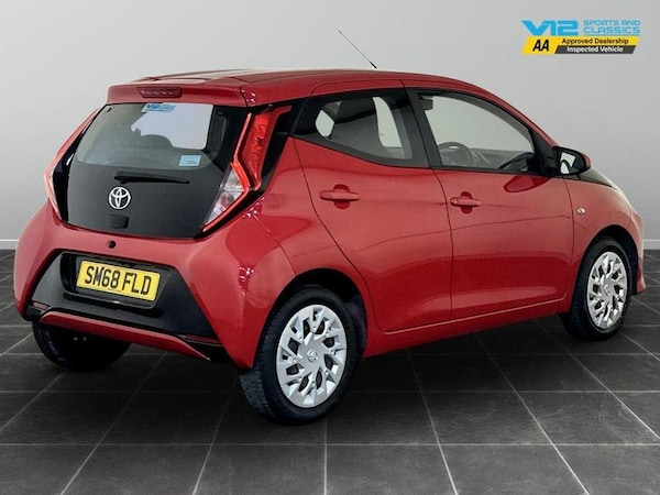 Used Toyota AYGO 2019 for sale - 76154250: Photo 10