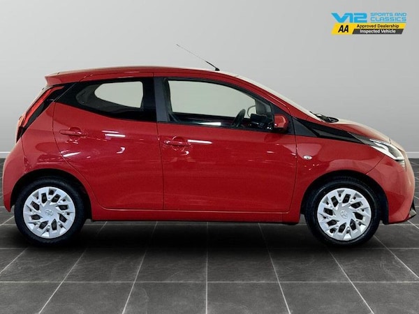 Used Toyota AYGO 2019 for sale - 76154250: Photo 11