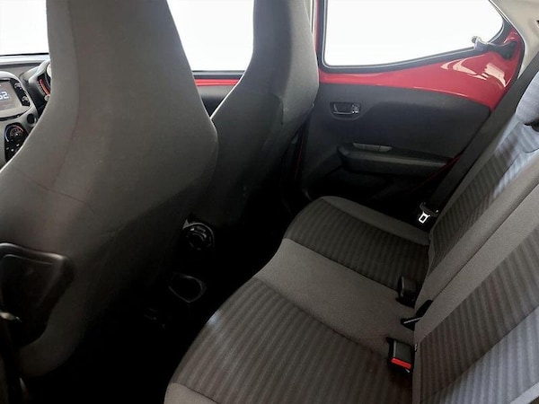 Used Toyota AYGO 2019 for sale - 76154250: Photo 14