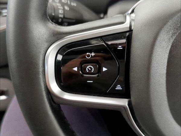 Used Volvo XC90 2023 for sale - 75712353: Photo 20