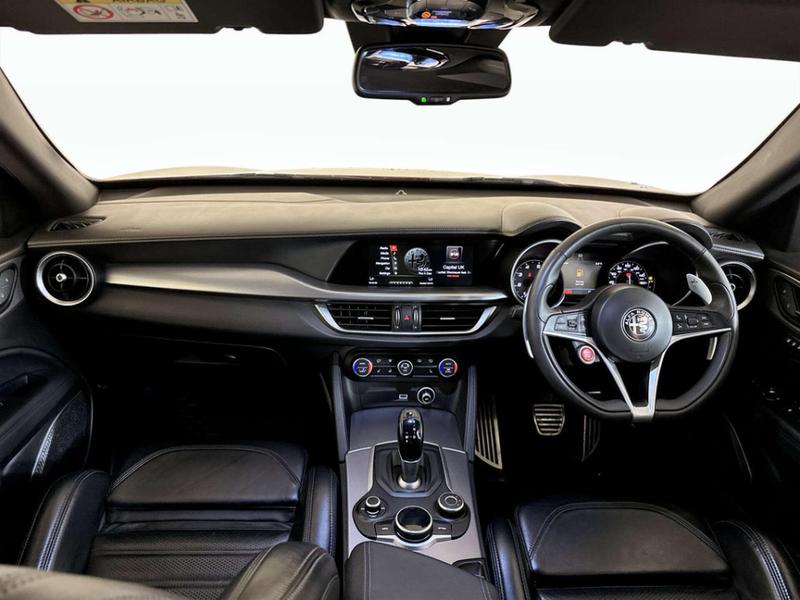 Used Alfa Romeo Stelvio 2020 for sale - 76830290: Photo 3
