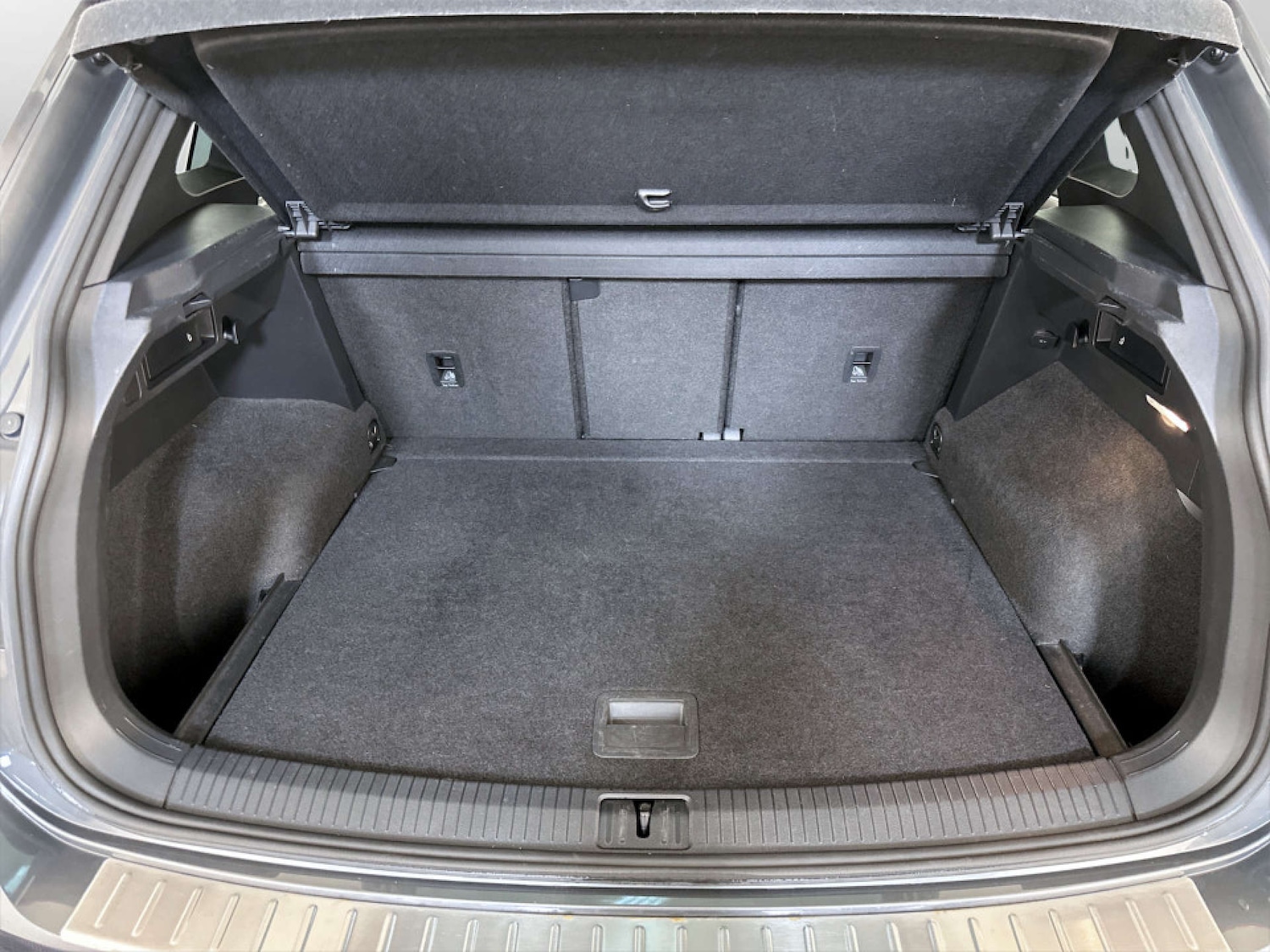 Used Volkswagen Tiguan 2019 for sale - 77207653: Photo 15