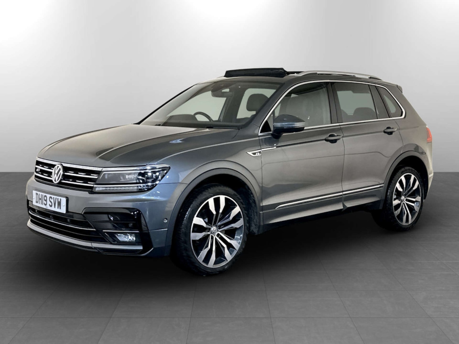 Used Volkswagen Tiguan 2019 for sale - 77207653: Photo 6
