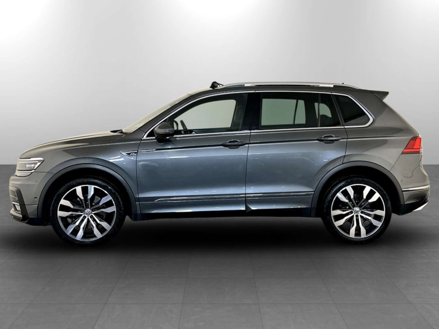 Used Volkswagen Tiguan 2019 for sale - 77207653: Photo 7