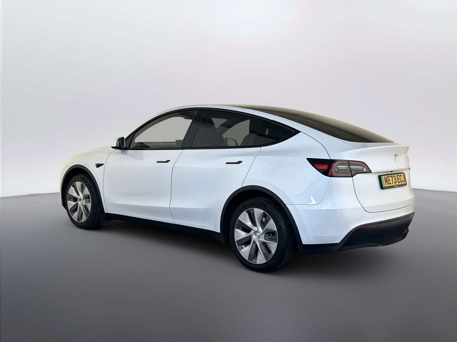 Used Tesla Model Y 2024 for sale - 77845608: Photo 9
