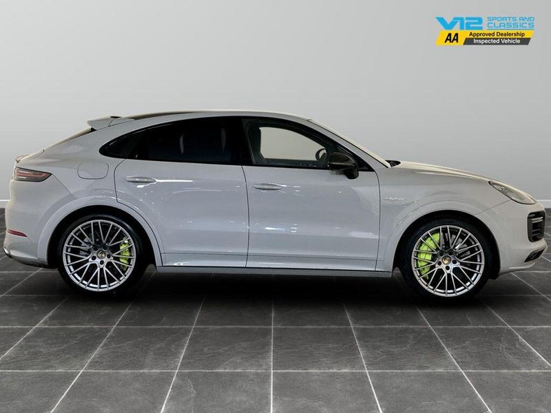 Used Porsche Cayenne 2020 for sale - 76718925: Photo 11