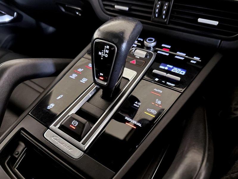 Used Porsche Cayenne 2020 for sale - 76718925: Photo 31