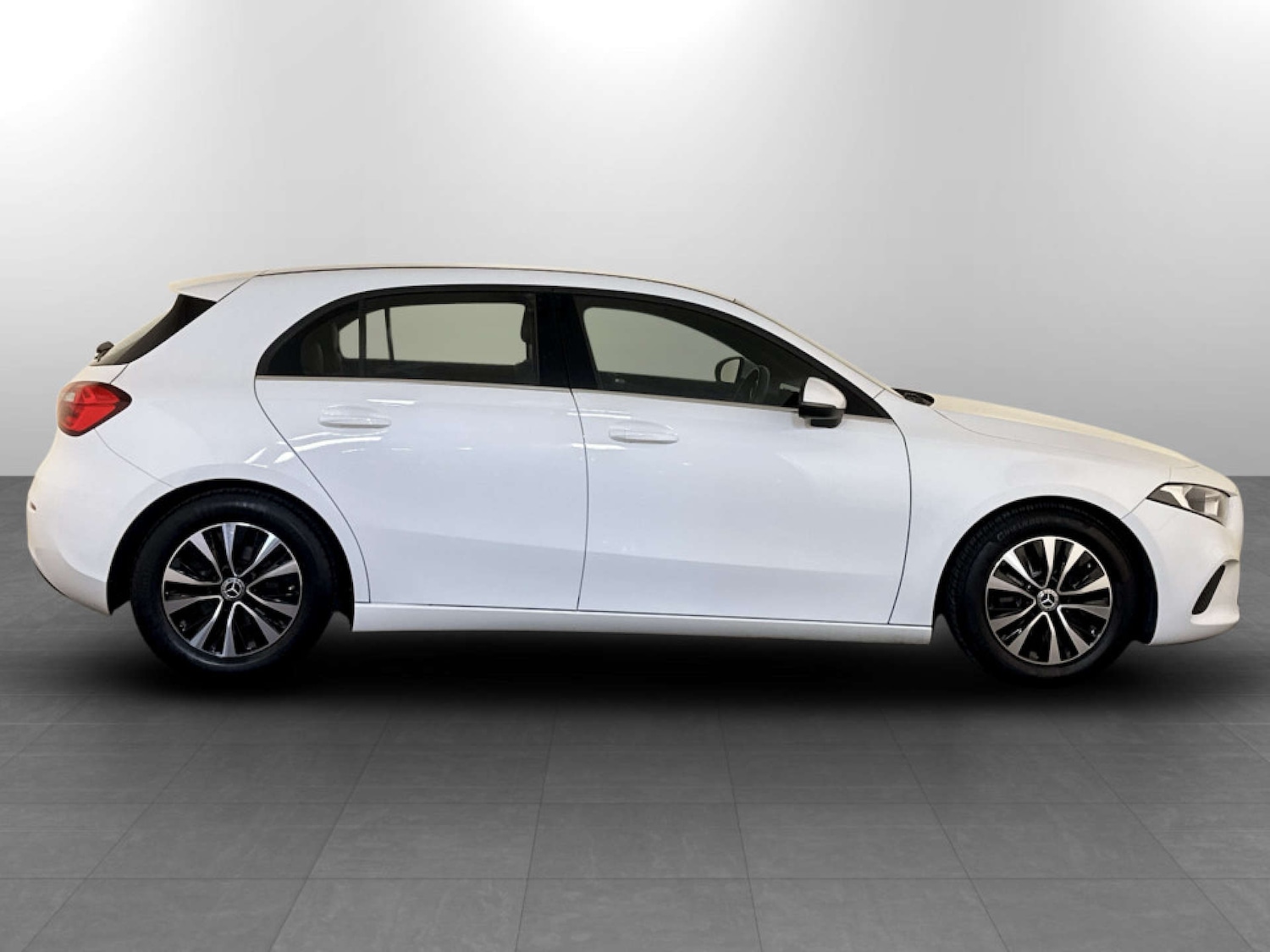 Used Mercedes-Benz A-Class 2021 for sale - 77581162: Photo 11