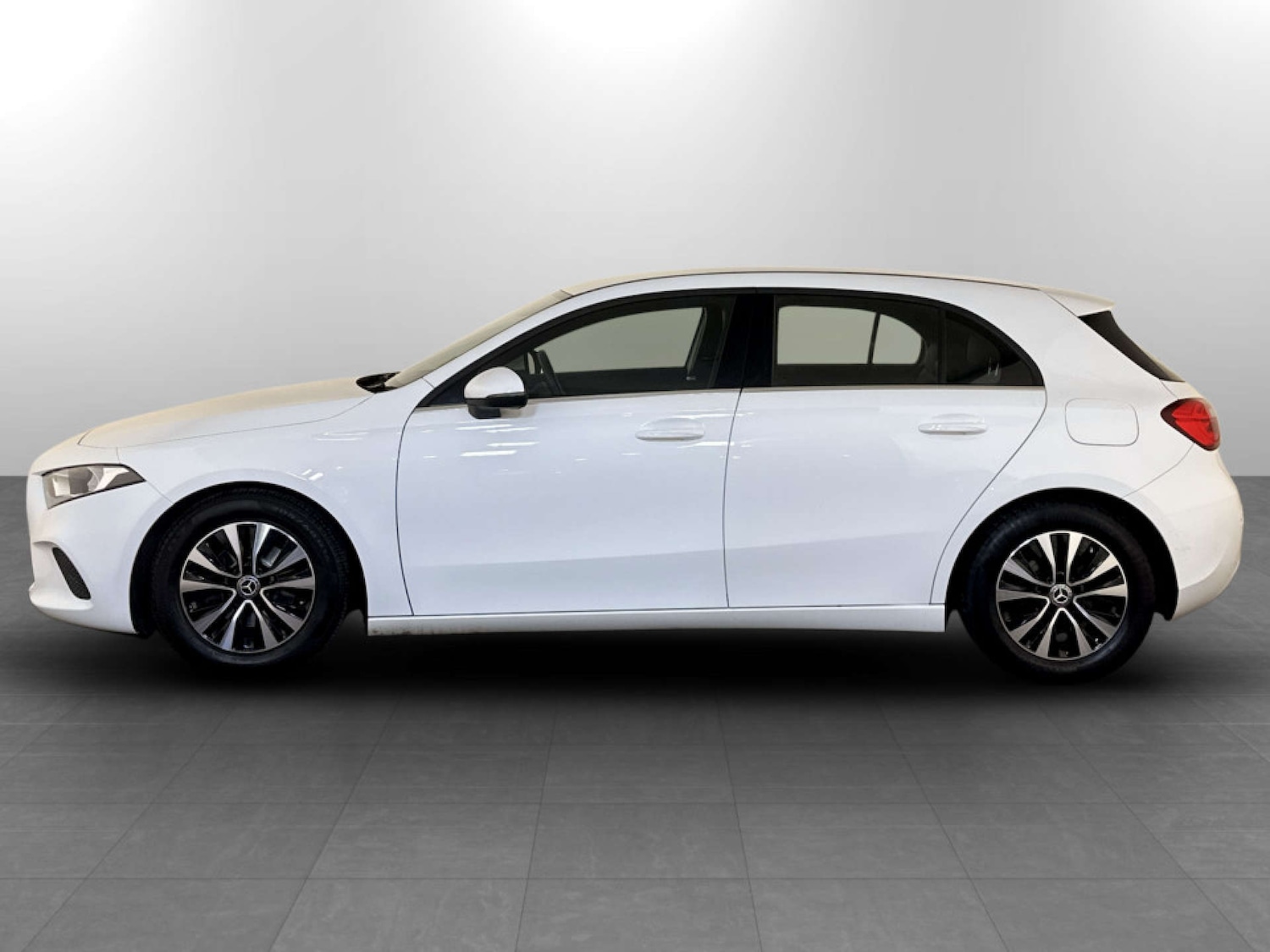 Used Mercedes-Benz A-Class 2021 for sale - 77581162: Photo 7