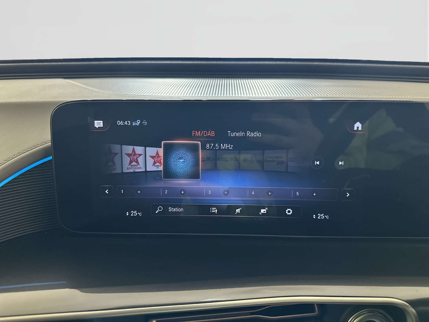 Used Mercedes-Benz EQC 2023 for sale - 77915395: Photo 21