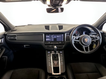 Used Porsche Macan 2019 for sale - 75481225: Photo
