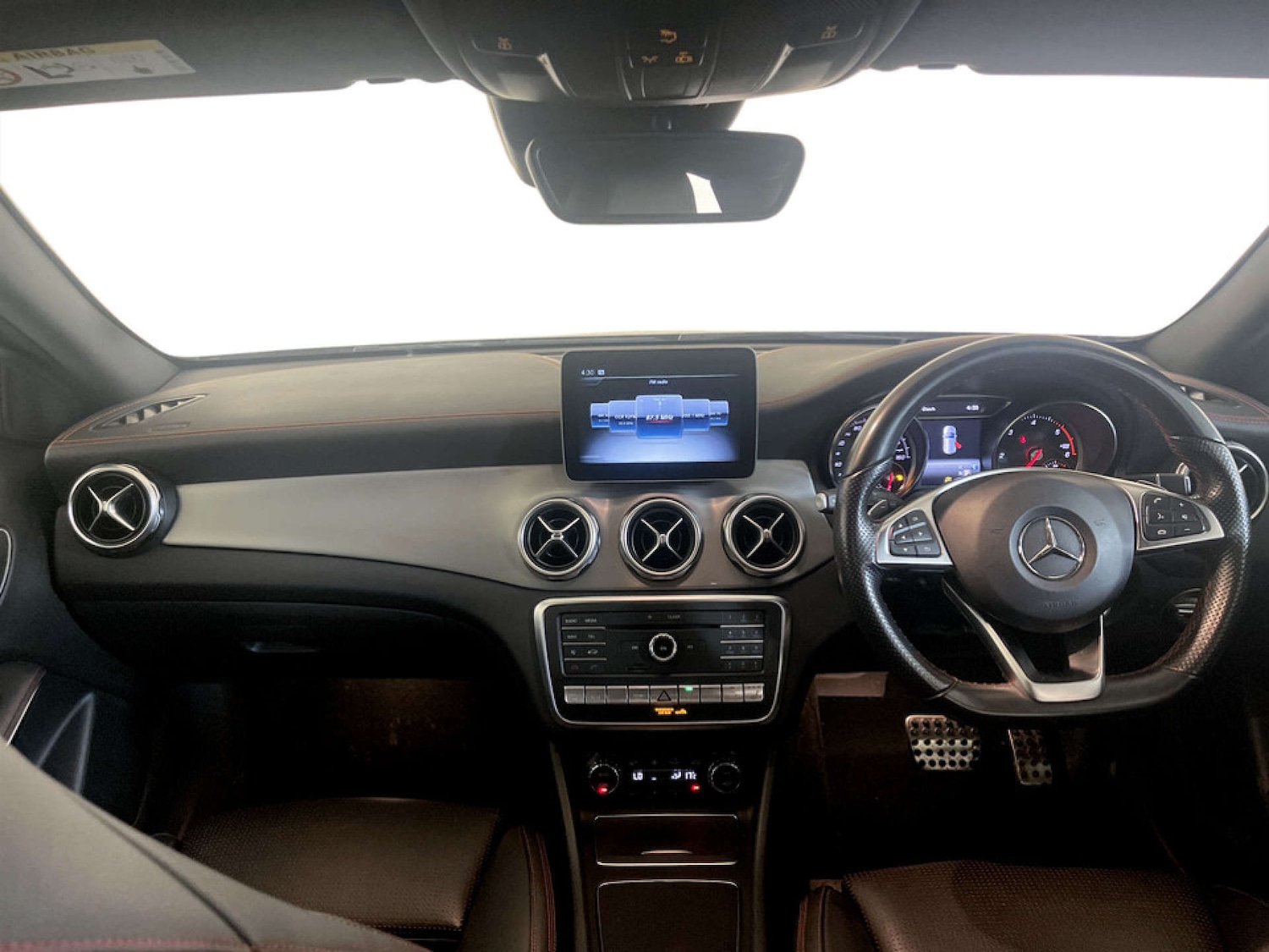 Used Mercedes-Benz GLA 2018 for sale - 77506820: Photo 3