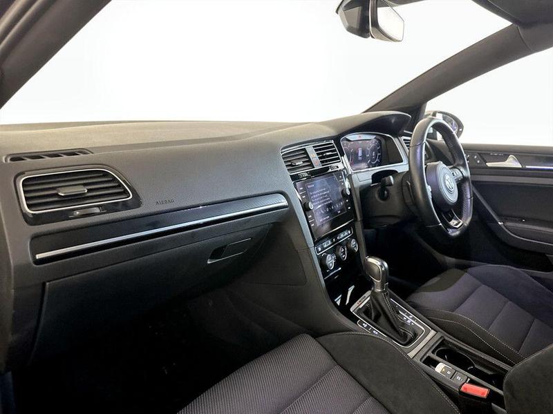 Used Volkswagen Golf 2019 for sale - 76545285: Photo 12