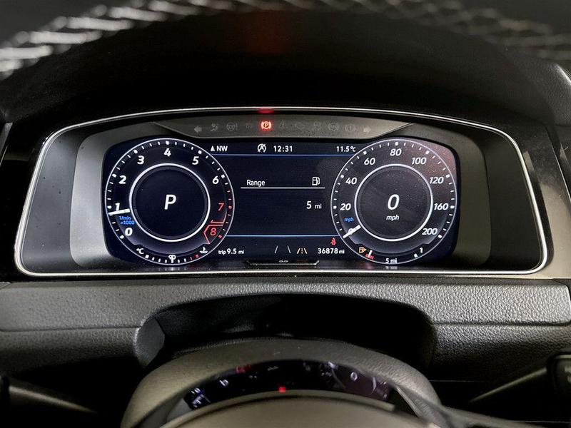 Used Volkswagen Golf 2019 for sale - 76545285: Photo 19