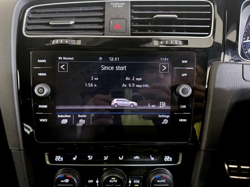 Used Volkswagen Golf 2019 for sale - 76545285: Photo 23