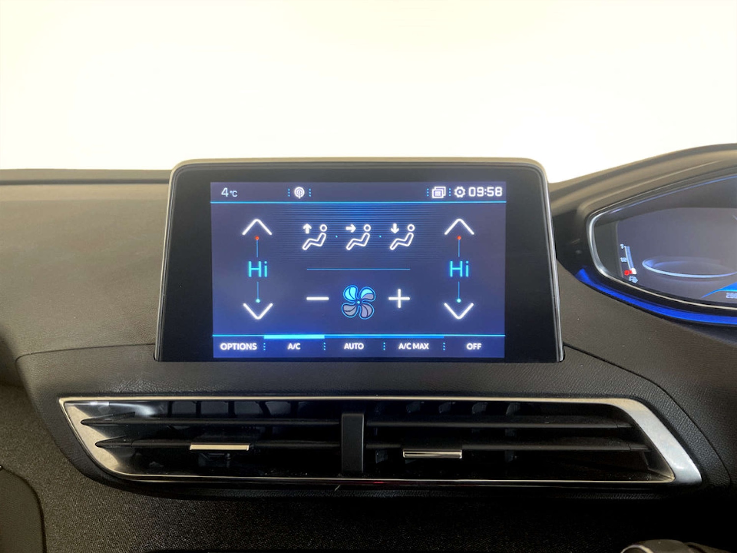 Used Peugeot 3008 2020 for sale - 77185483: Photo 20