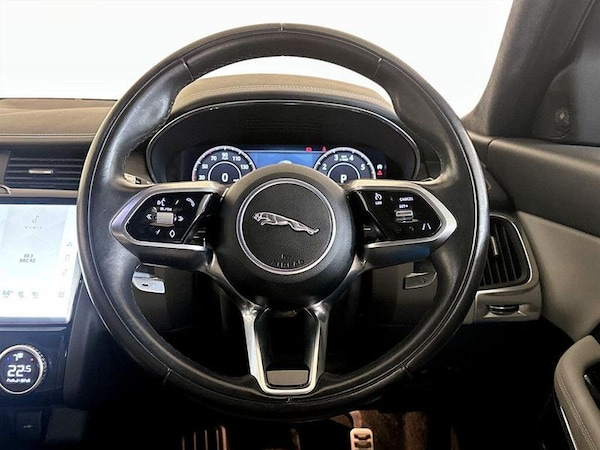 Used Jaguar E-Pace 2021 for sale - 75712315: Photo 17